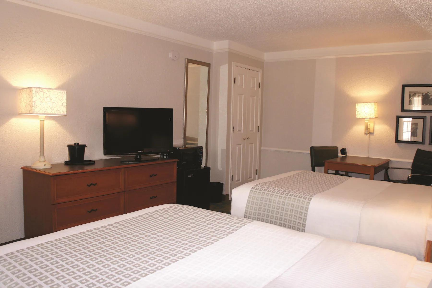 Baymont By Wyndham - Downtown Civic Center Lubbock